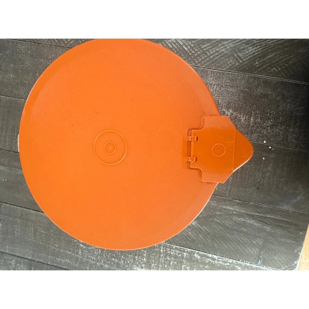 VINTAGE Tupperware 1977 8-Cup Orange Lid Pouring‎ Mixing Bowl USA Made